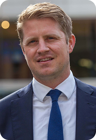 Dr James Finkemeyer